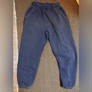 Imogene + Willie navy blue jogger sweatpants